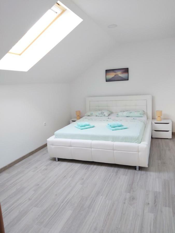 كورينيتسا Apartmani Brigita المظهر الخارجي الصورة