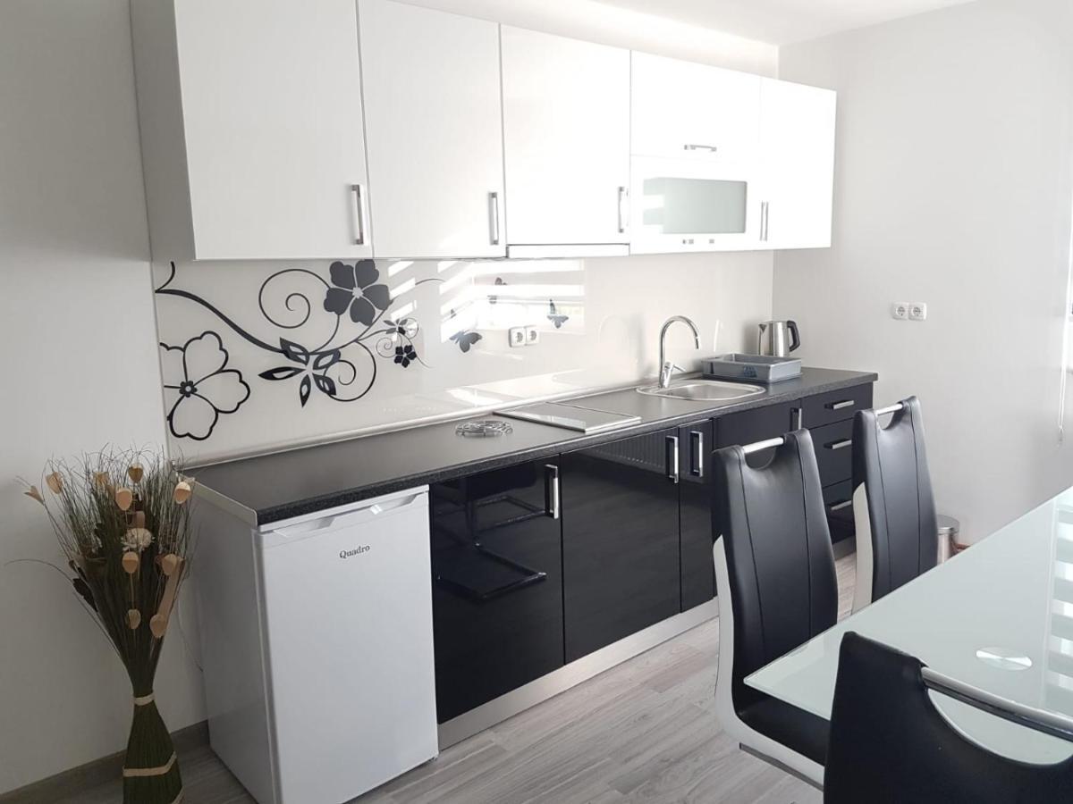 كورينيتسا Apartmani Brigita المظهر الخارجي الصورة