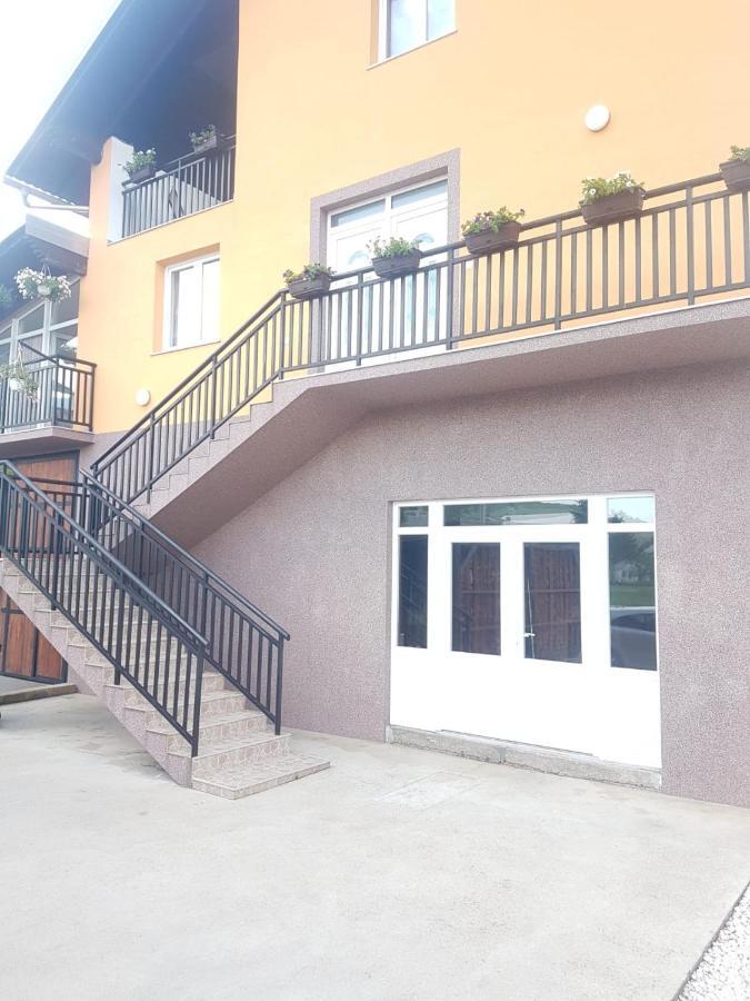 كورينيتسا Apartmani Brigita المظهر الخارجي الصورة