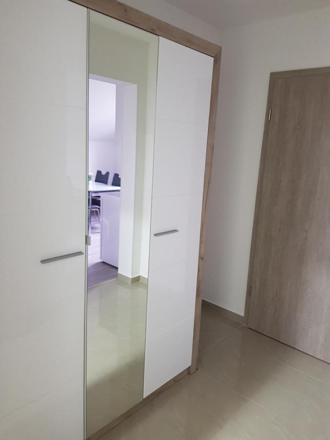 كورينيتسا Apartmani Brigita المظهر الخارجي الصورة