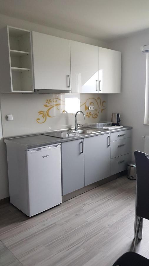 كورينيتسا Apartmani Brigita المظهر الخارجي الصورة